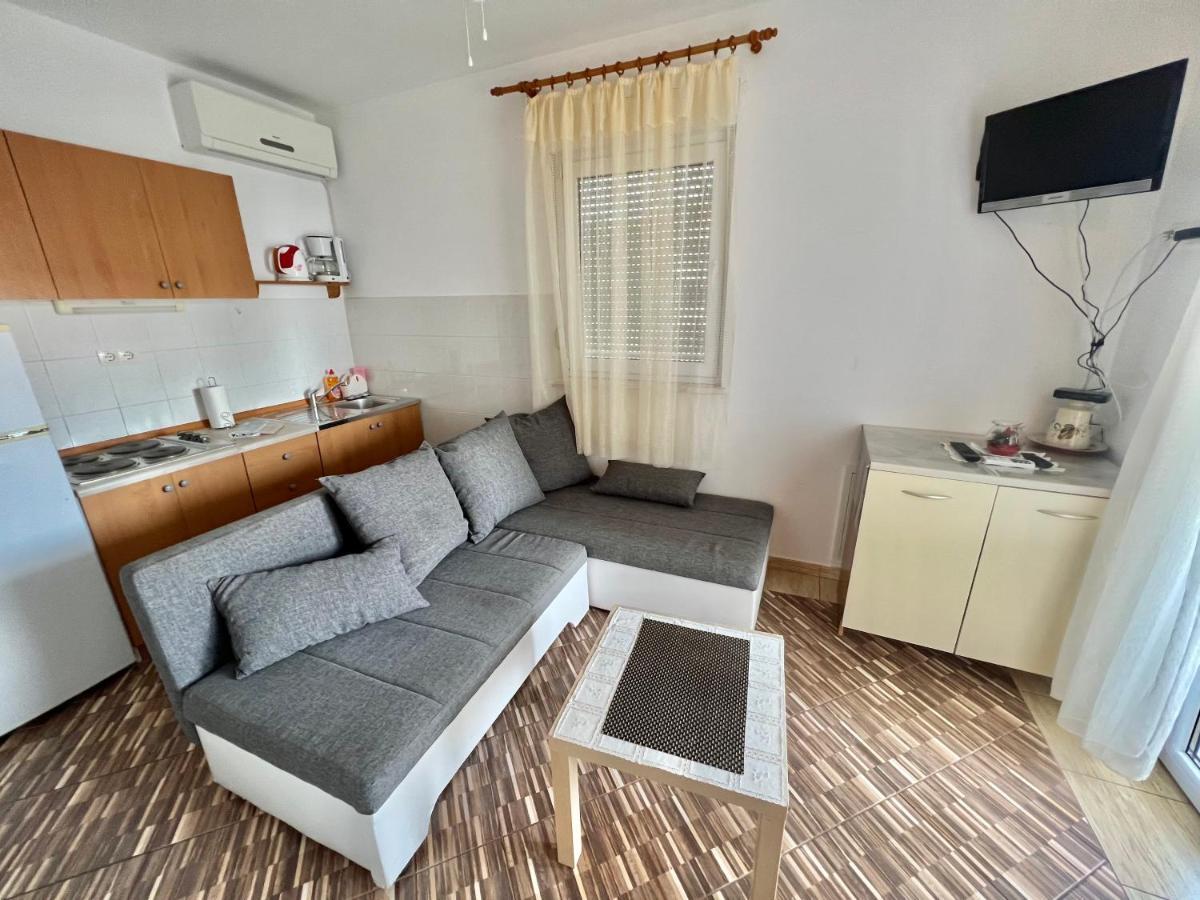 Apartmani Marija Драмаль Экстерьер фото