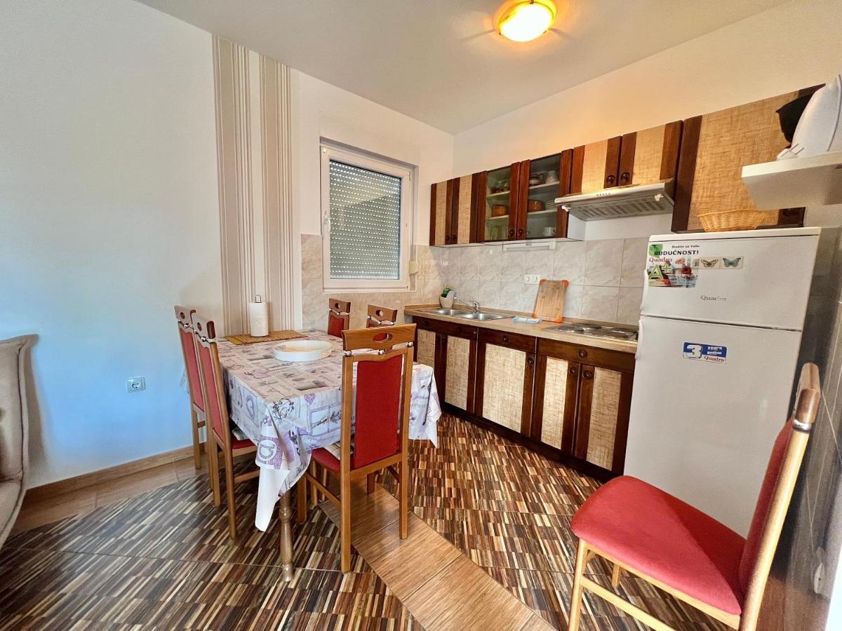 Apartmani Marija Драмаль Экстерьер фото
