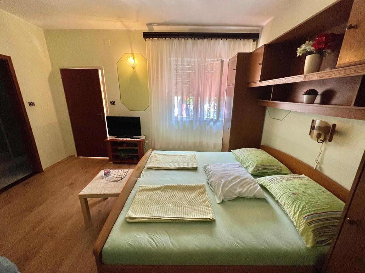 Apartmani Marija Драмаль Экстерьер фото